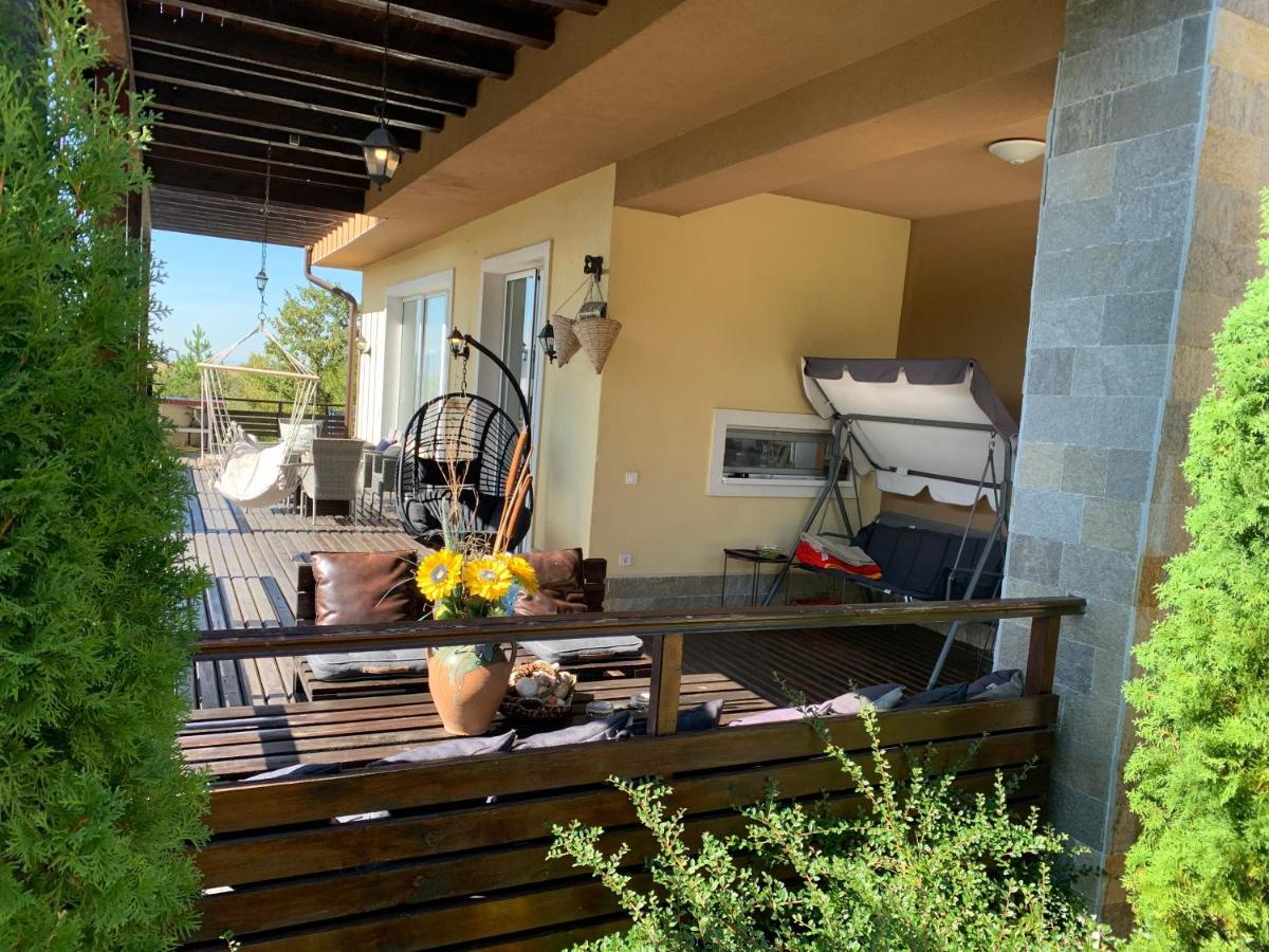 Vakarel Residence Екстериор снимка