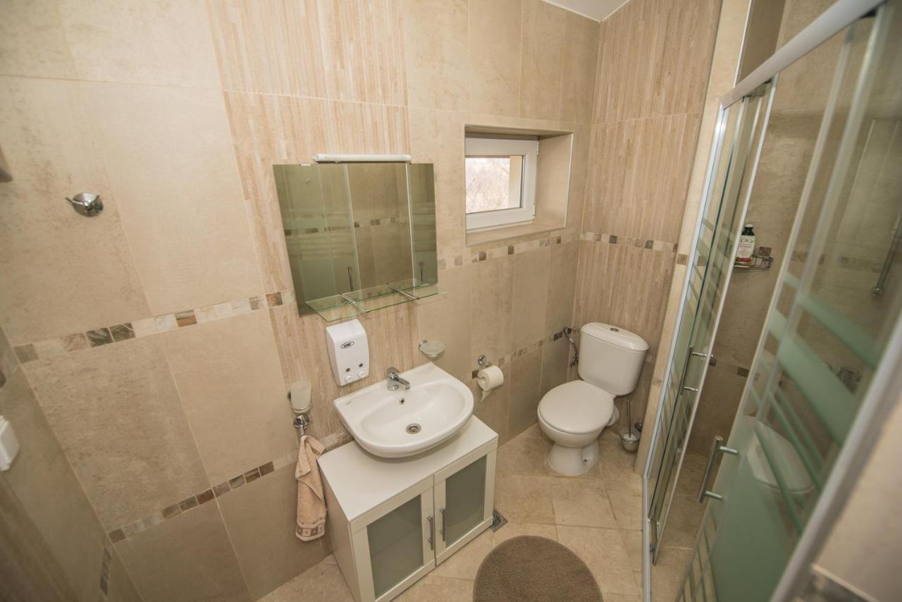 Vakarel Residence Екстериор снимка