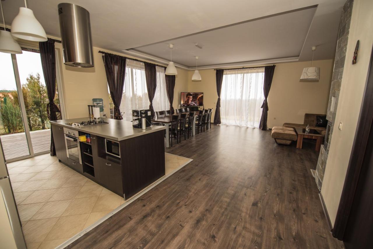 Vakarel Residence Екстериор снимка